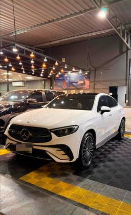 MERCEDES-BENZ GLC 300 2.0 MHEV AMG LINE COUPÉ 4MATIC 9G-TRONIC